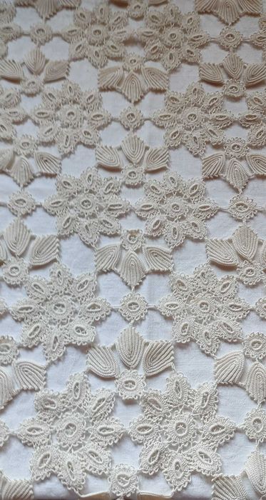 Fata de masa crosetata