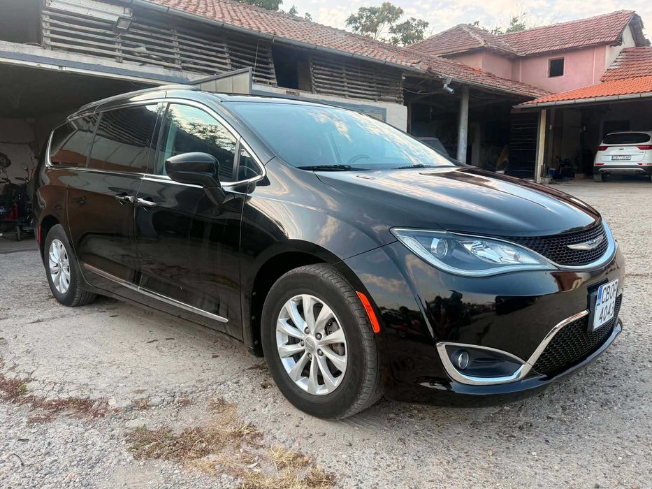 Chrysler Pacifica Touring L 3.6