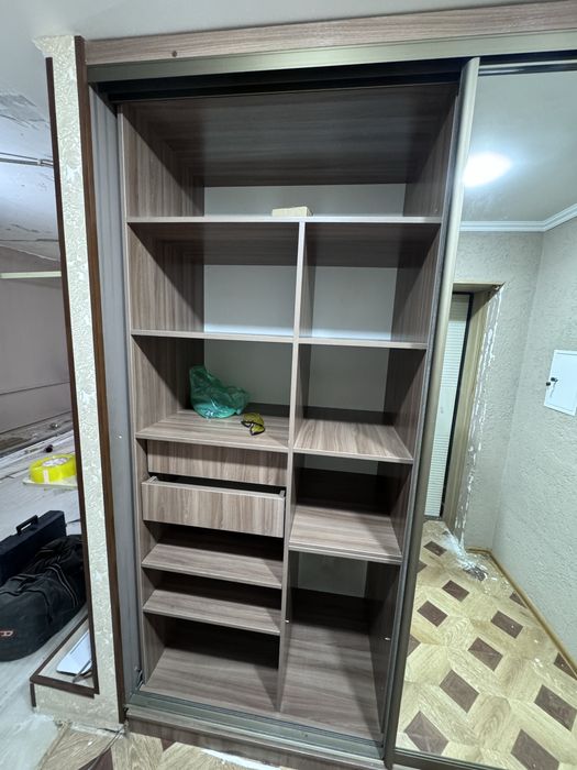 Продам гардероб большой