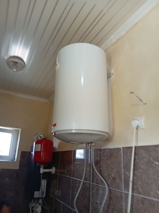 Продам аристон 80 литров