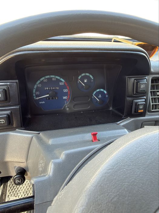 Damas 2014-yil qaymoq rang