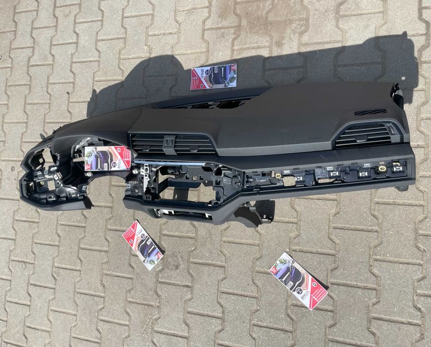 AUDI Q3 83a F3 plansa de bord - kit airbag - set centuri de siguranta