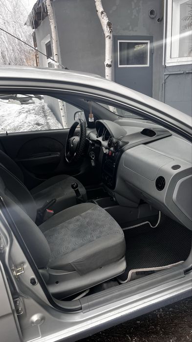 Продам машину Aveo