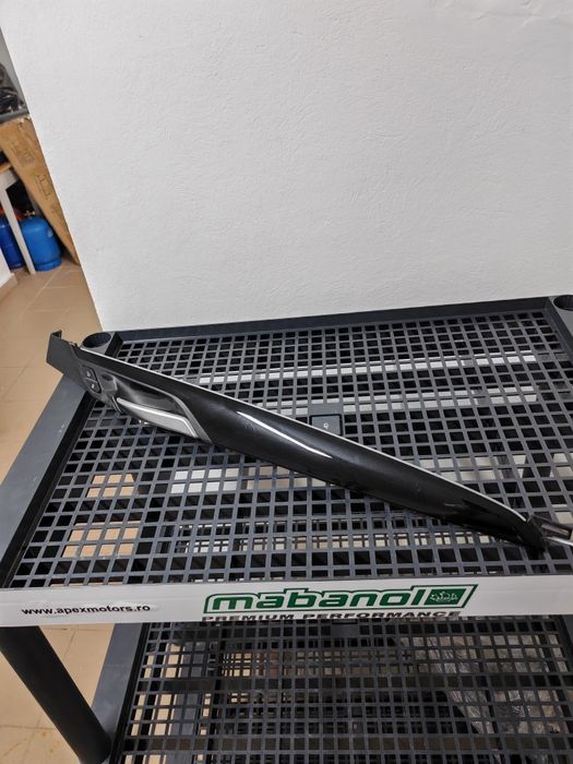 Ornament ușă dreapta față BMW X1 F48 cod 12747604 pachet lumini