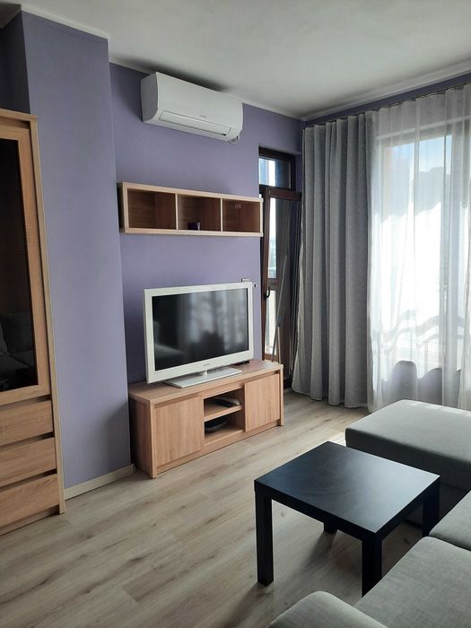 Дава се под наем Двустаен апартамент в Бургас, Изгрев - 60 кв.м за 548.25 € - Снимка #1