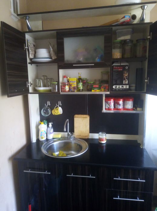 Kuxunniy mebel sotiladi xolati yangi