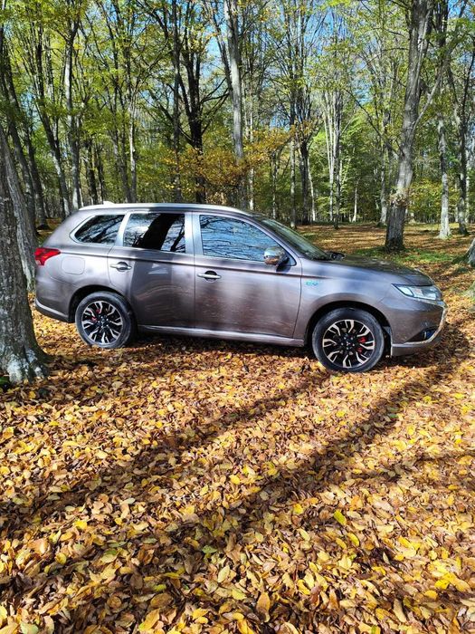 MITSUBISHI Outlander 2016 — imagine 3