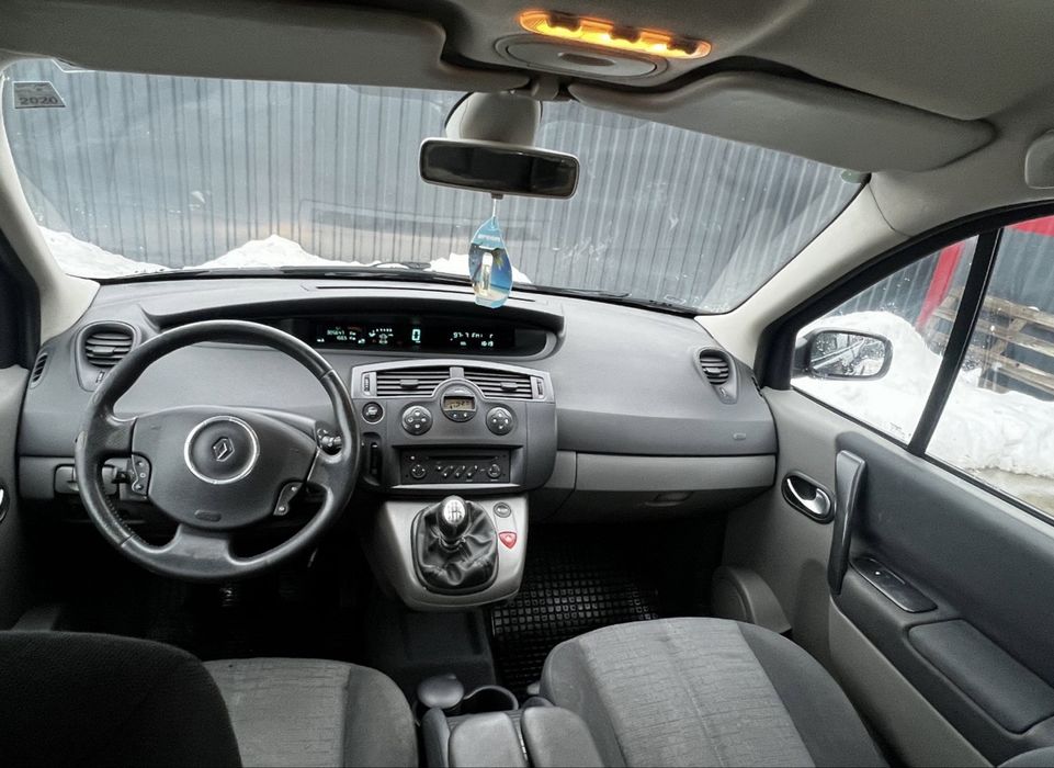 Vând Renault Scenic 2