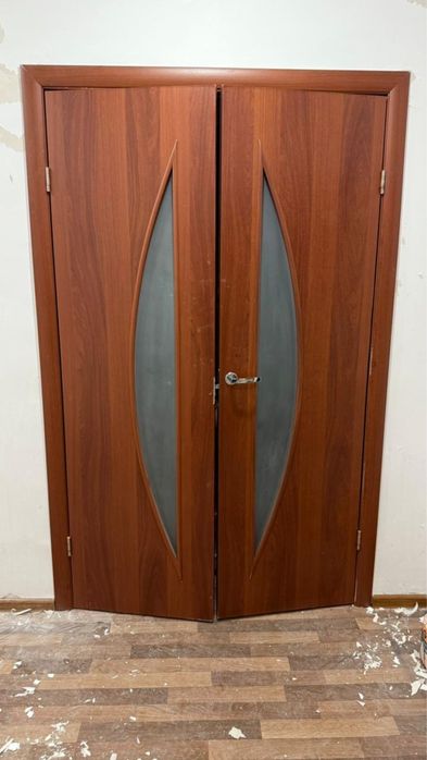 продам двери срочно