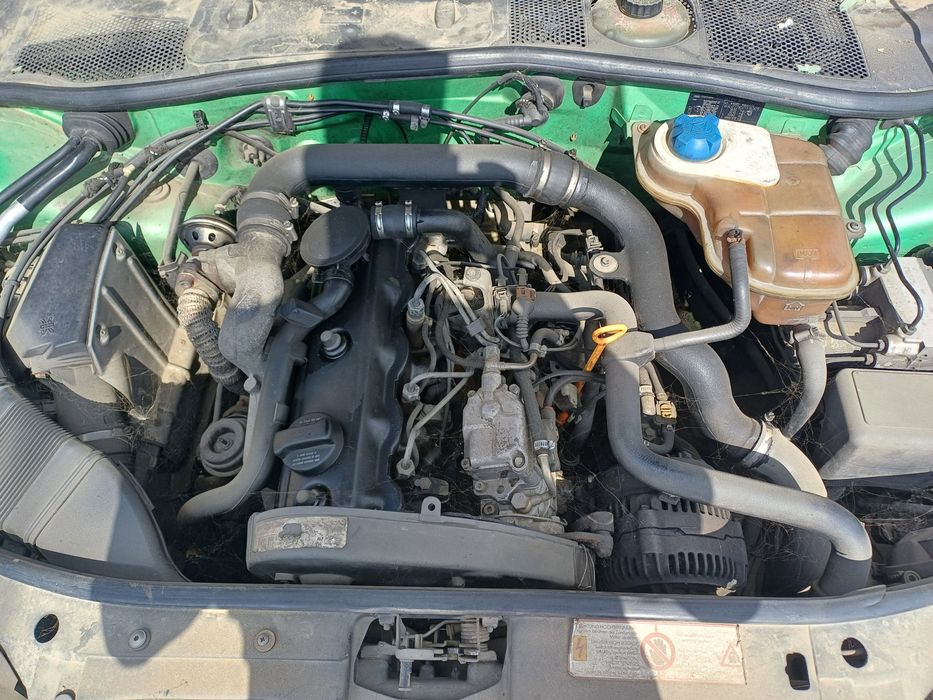 AUDI A4 Avant 1996 — imagine 2
