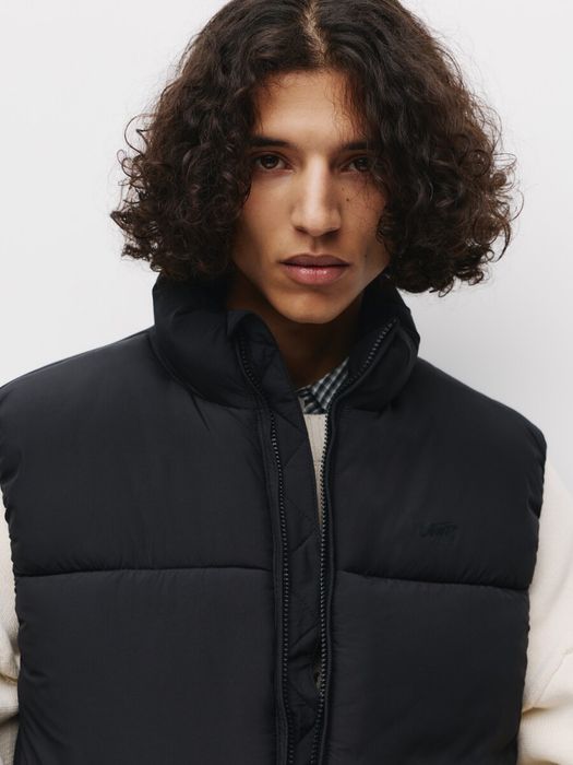 Pull bear, Bershka безрукавка куртка