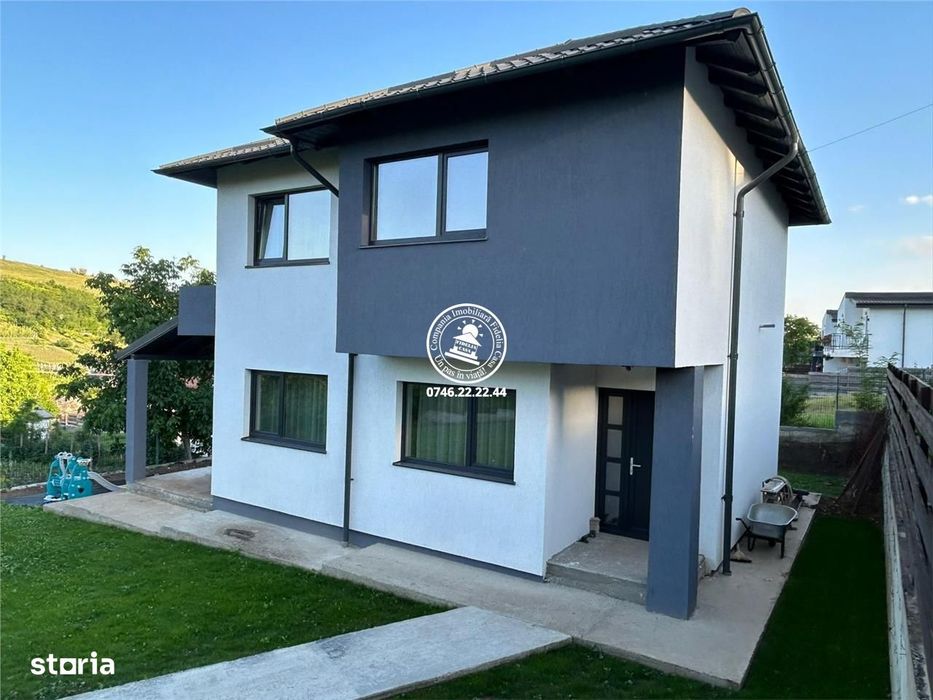 Vila  de vanzare  Breazu,