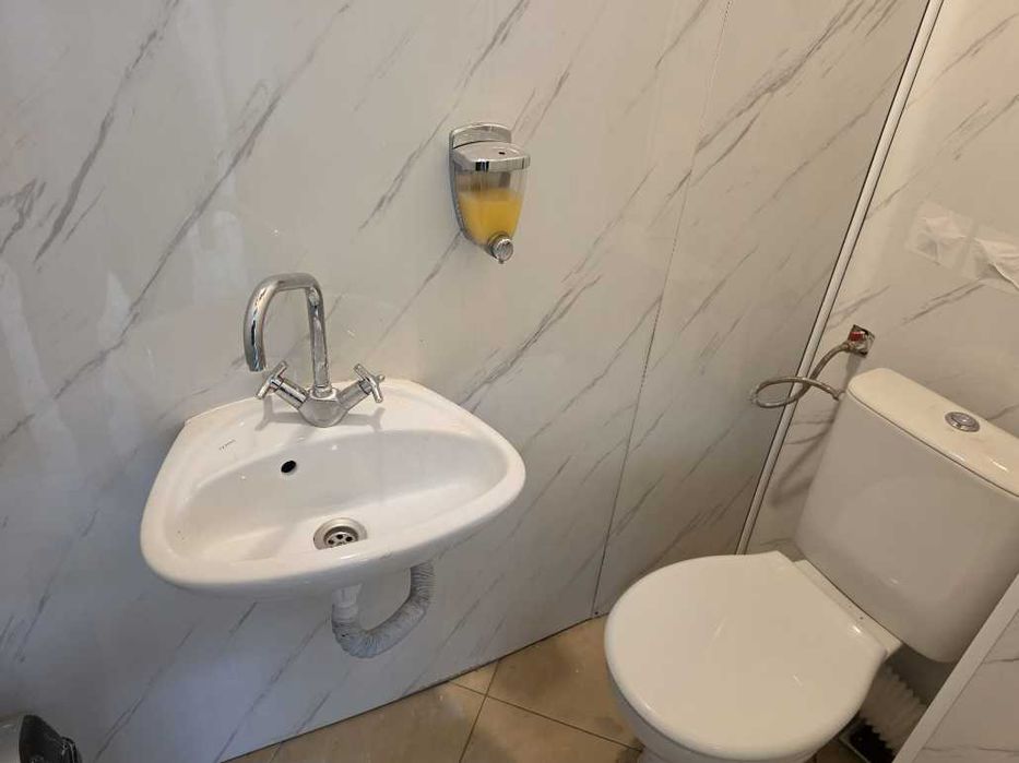 Дава се под наем Магазин в Варна, Младост 1 - 105 кв.м за 1000 € - Снимка #5