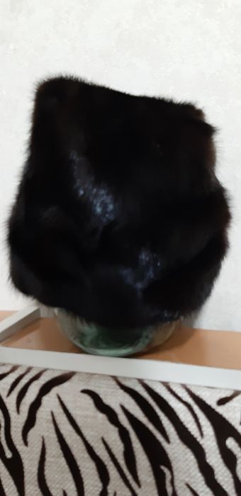 Продам норковую шапку