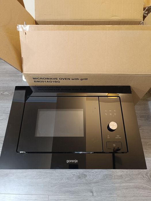 Микровълнова фурна за вграждане Gorenje