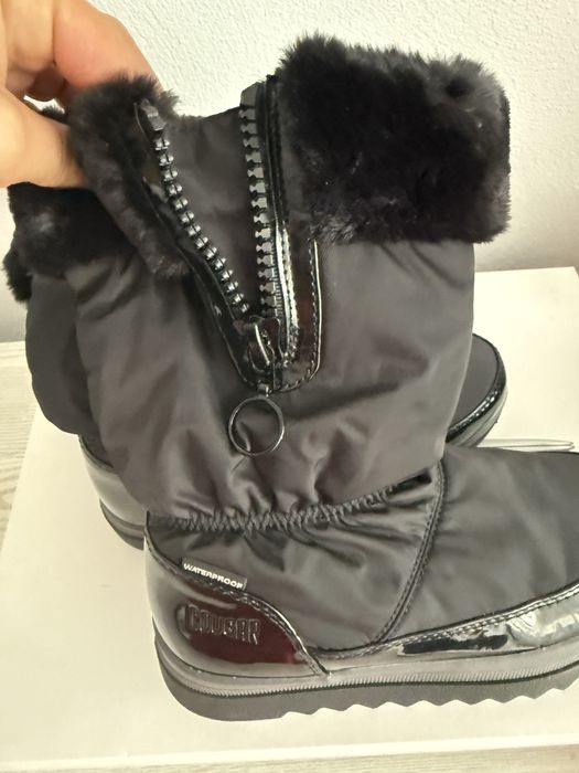 Ghetute Cougar impermeabie, marime 32