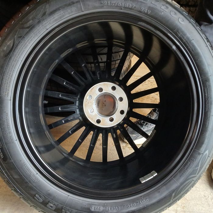 17 caka cotiladi Rocs Royes