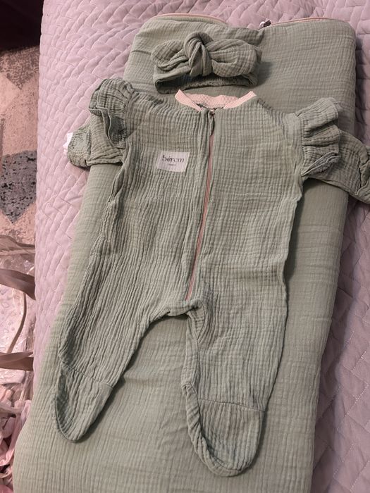 Муслиновый конверт с комбезом