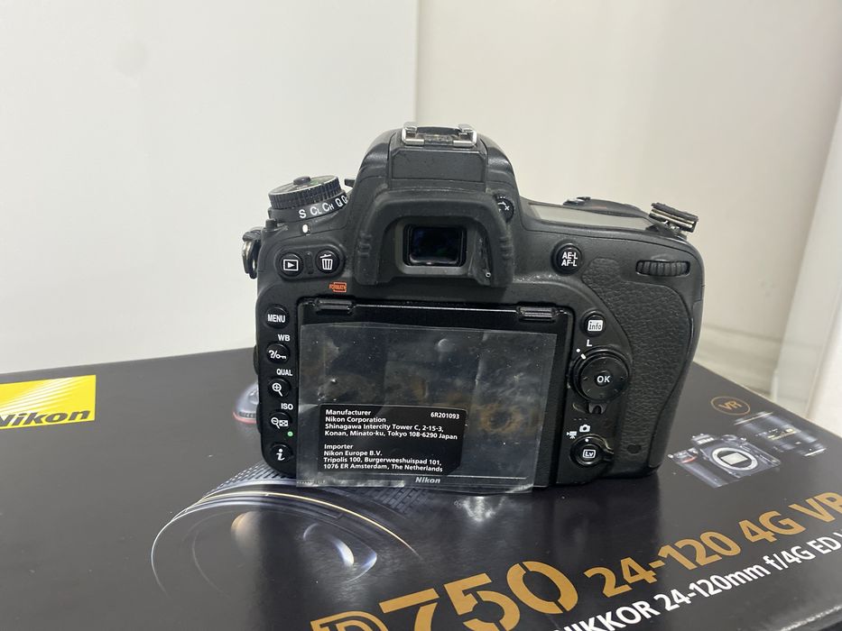 Nikon D750 фотоапарат
