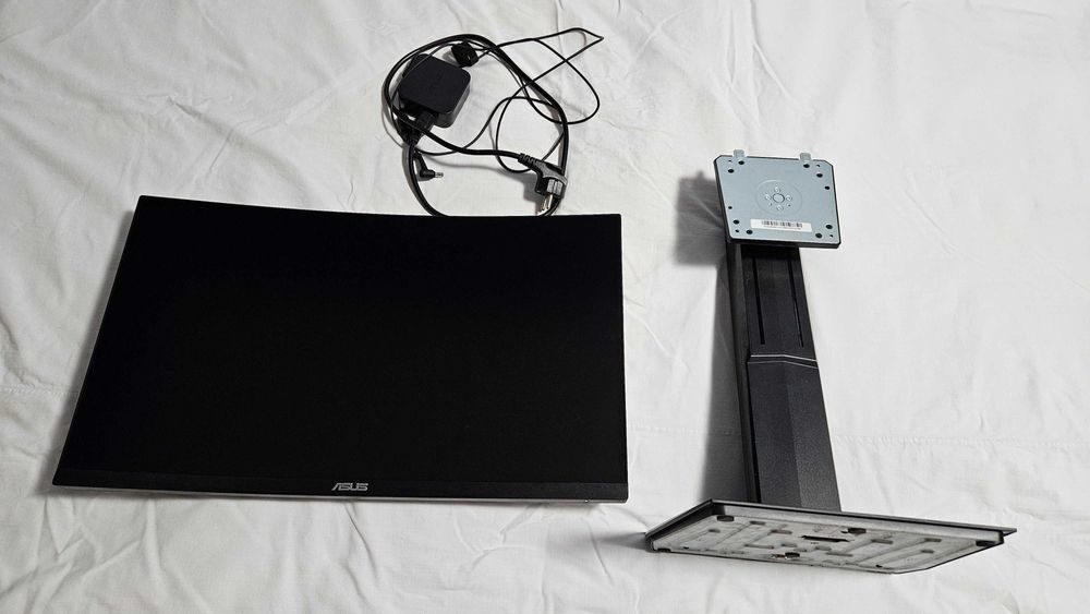 Монитор ASUS VG24VQR - Curved - ( 165Hz )