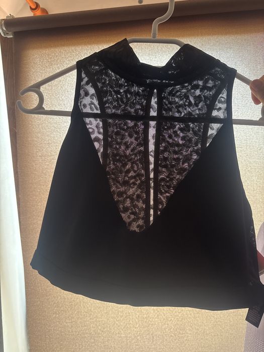 Victoria’s Secret costum sport yegger/bustiera L/XL