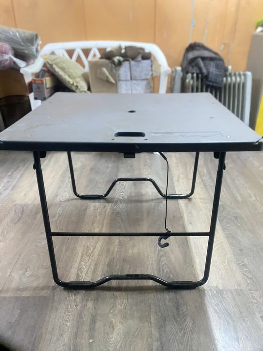 Продам стол оригинал от CRV