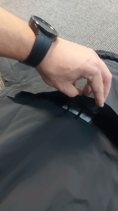 Nike shield яке ветровка S размер  дамско