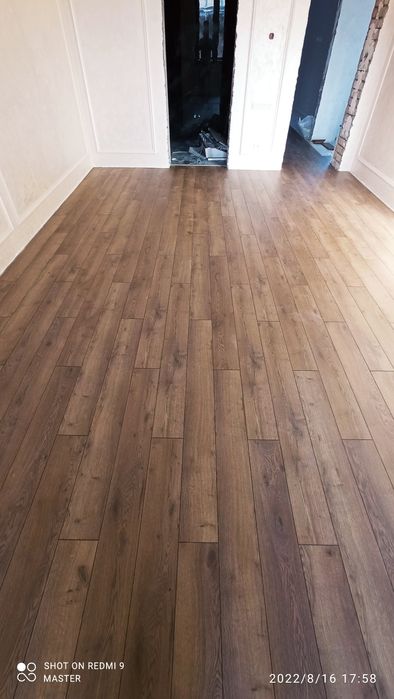 Укладка ламината и таркета . Мастер.