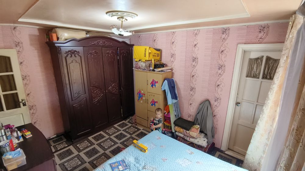 Yashnobod hovli sotiladi, Roxat metro