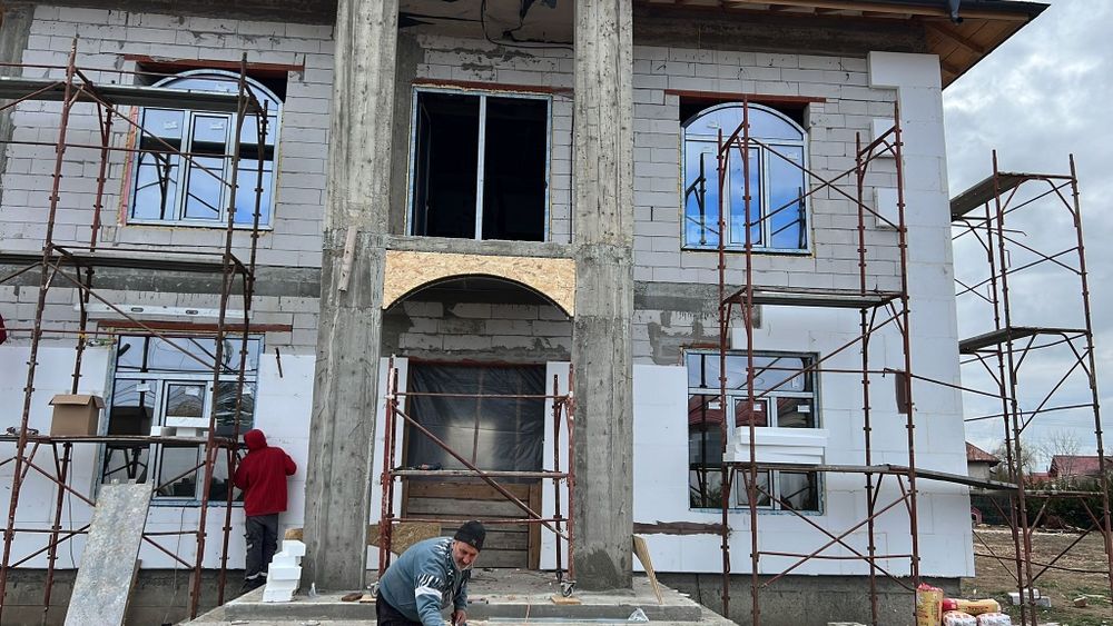 Izolatii fatade  polistiren și vată