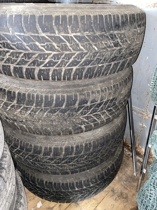 4 бр. железни джанти 17- ки, 5x114.3 с гуми 235/65/17