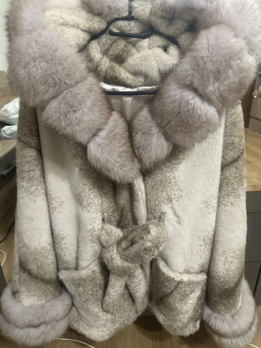 Естествен косъм палто