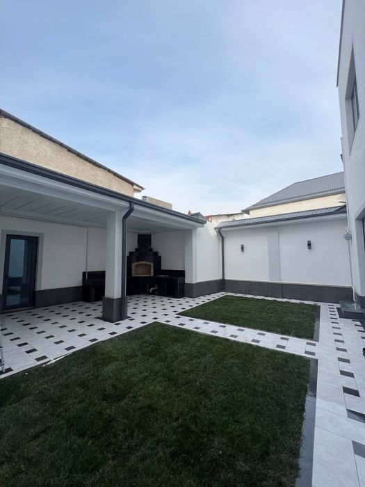 Продаю 2.5 соток евро дом ул. Цалковская