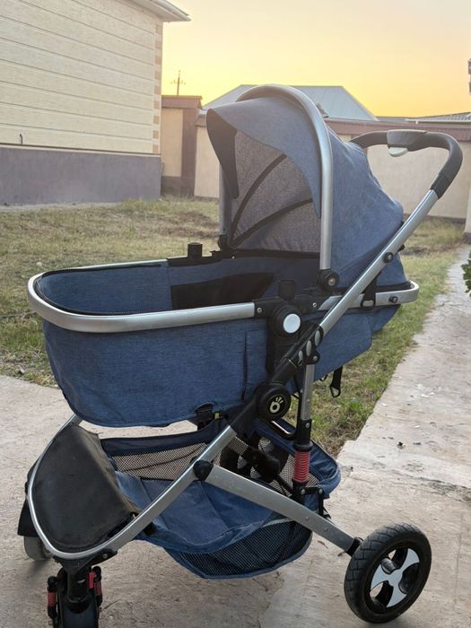Детская коляска в хорошем состоянии