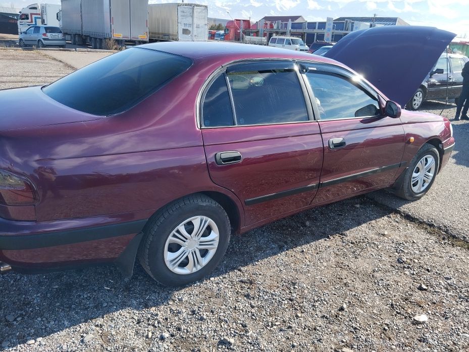 Тайота Карина Е 1995. 18