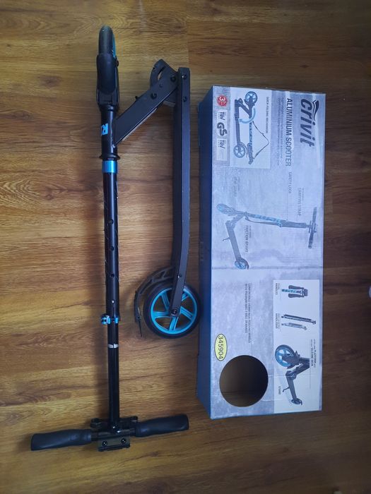 Trotineta 6-10ani