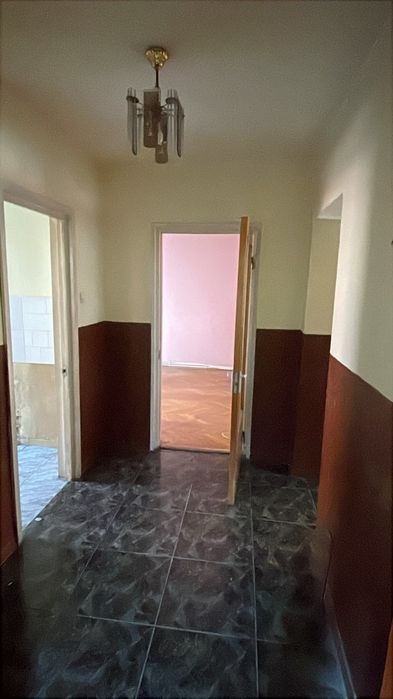 Vând apartament 4 camere, persoana fizica