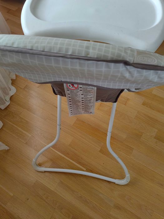 Scaun de masă Graco pentru copii – pliabil, confortabil și sigur