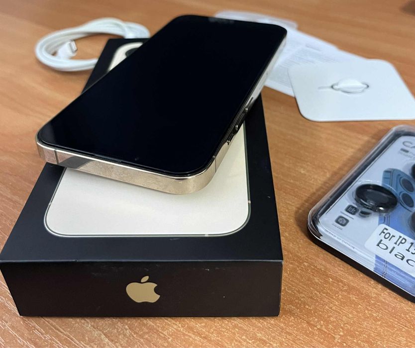 Телефон iPhone 13 Pro Gold Перфектен