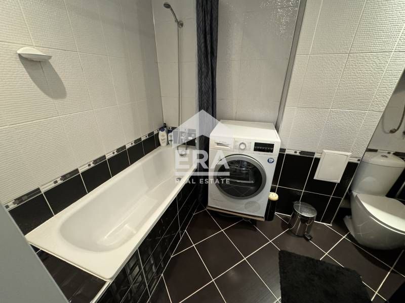 Продава се Тристаен апартамент в Варна, Център - 82 кв.м за 3598 €/кв.м - Снимка #10