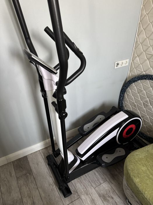 Тренажер элипс, б/у