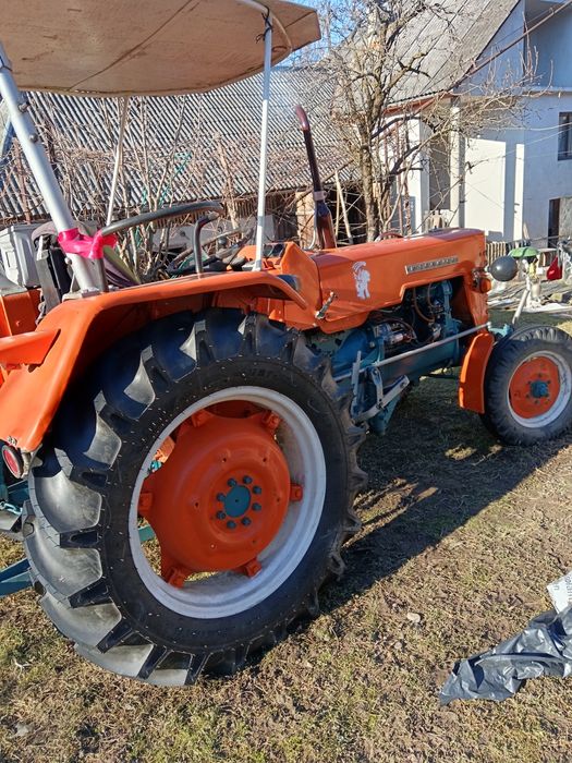 Vind tractor MC.cormick D439, cuu motor Auto 55 cp.prod. Brașov 199o
