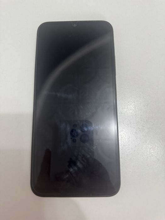 Продам телефон POCO