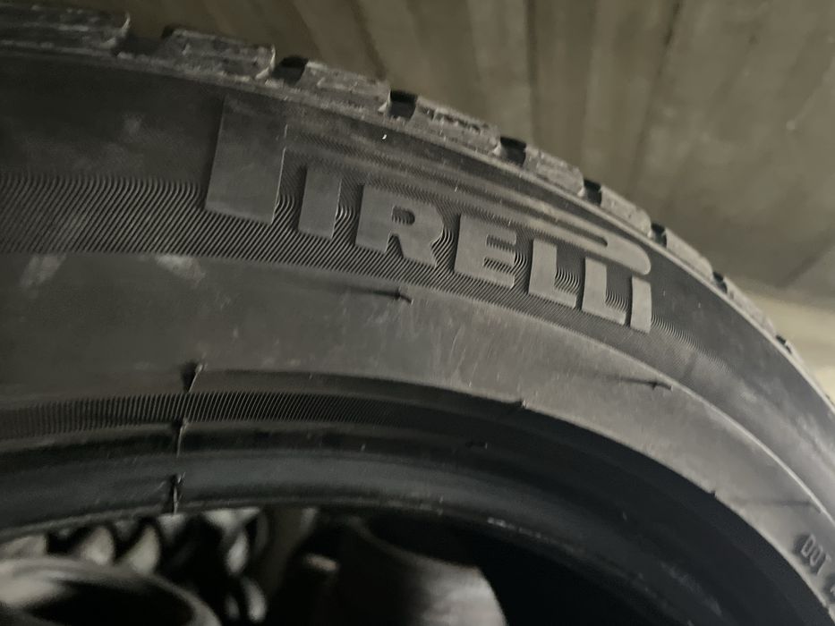 Anvelope Pirelli set 4 buc 225/50 R 18 M+S