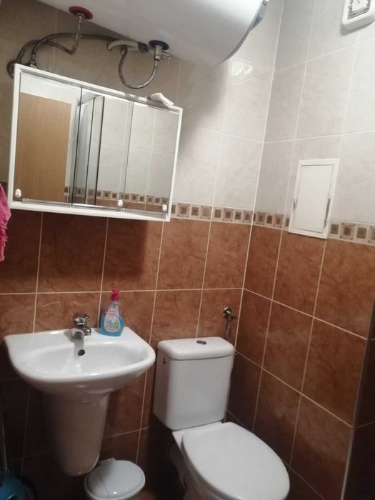 Ново тристайно жилище във Възраждане!