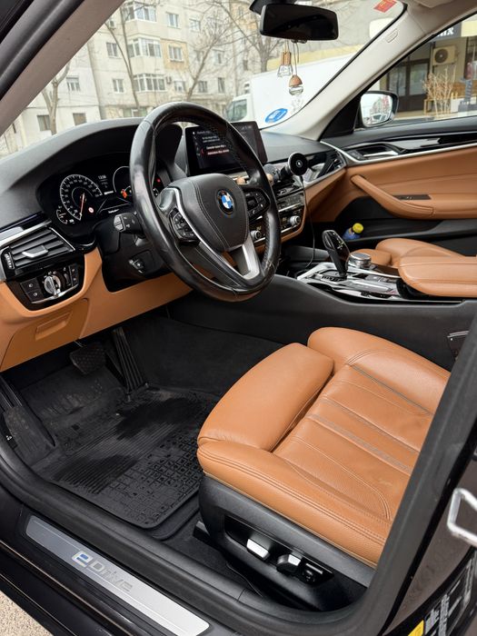 BMW G30 2018, 530e Hibrid