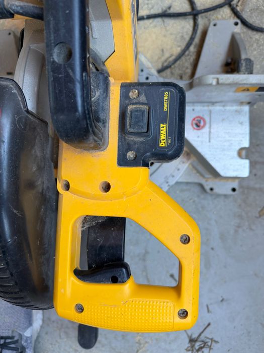 Dewalt DW717XPS-LX 1675W Циркуляр пендула на 110v
