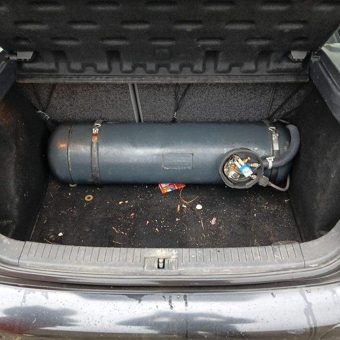 Сеат-Ибиза 1.4бензин газ