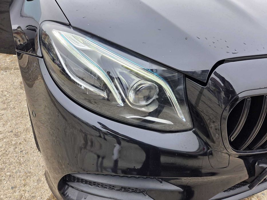 Far Dreapta Mercedes E-Class W213 C238 W238 multi beam BLUE