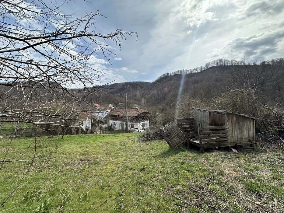 Teren Stoenesti Gruiu , Valcea